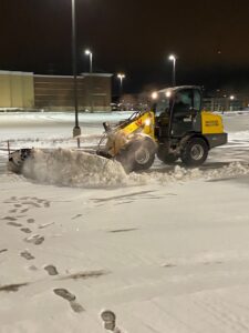 commercial snow removal service in greenwood